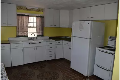 107 Whalom Road, Lunenburg, MA 01462 - Photo 16