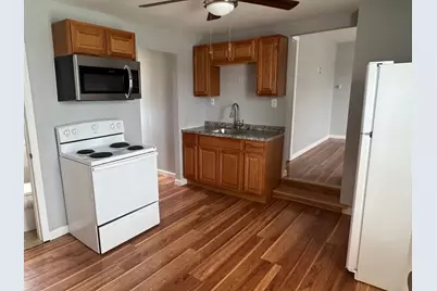 34 Irving St, Worcester, MA 01609 - Photo 28