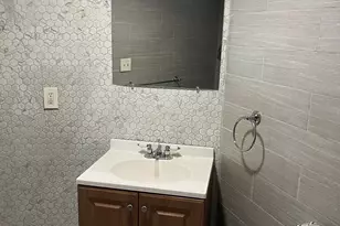 34 Irving St, Worcester, MA 01609 - Photo 18