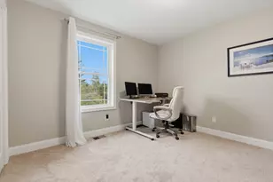 19 Progress Ave, Dudley, MA 01571 - Photo 18