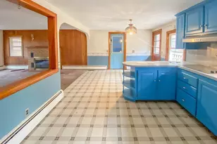 78 Franklin St, Douglas, MA 01516 - Photo 2