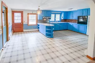 78 Franklin St, Douglas, MA 01516 - Photo 1