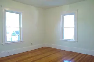 7 Grand St, Reading, MA 01867 - Photo 10