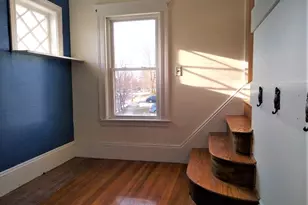 7 Grand St, Reading, MA 01867 - Photo 12