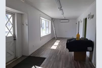 181 E Main St, Orange, MA 01364 - Photo 12