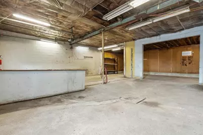 181 E Main St, Orange, MA 01364 - Photo 20