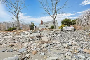 54 Oliver Hazard Perry Rd, Portsmouth, RI 02871 - Photo 24
