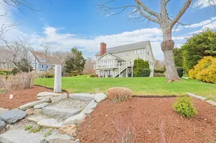 54 Oliver Hazard Perry Rd, Portsmouth, RI 02871 - Photo 2