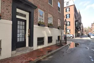 22 River St, Boston, MA 02108 - Photo 4