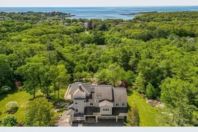 602 Summer Street, Manchester by the Sea, MA 01944 - Photo 4