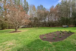 7 Salem Rd, Southwick, MA 01077 - Photo 28