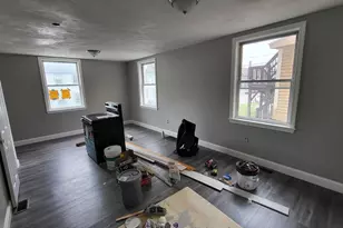 50 Willow St, Lowell, MA 01852 - Photo 4