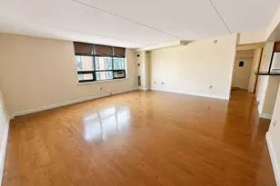 108 Peterborough St, Boston, MA 02215 - Photo 2