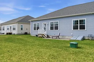 48 Crestwood Cir, Northbridge, MA 01588 - Photo 30
