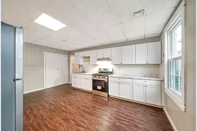 186 John St #1N, Fall River, MA 02721 - Photo 1