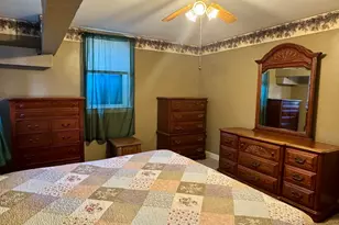 8 Ashland St, Worcester, MA 01609 - Photo 20