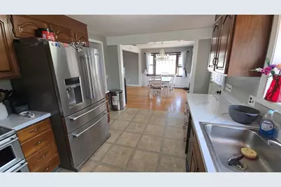 142 Marion Cir, Ludlow, MA 01056 - Photo 16