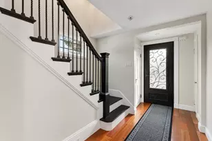 9 Venner Rd, Arlington, MA 02476 - Photo 2