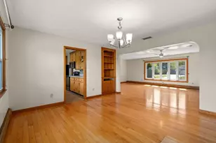 29 Llewellyn Dr, Westfield, MA 01085 - Photo 8