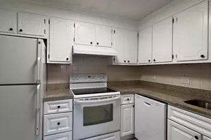 287 Harvard St, Cambridge, MA 02141 - Photo 10
