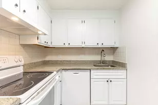 287 Harvard St, Cambridge, MA 02141 - Photo 12