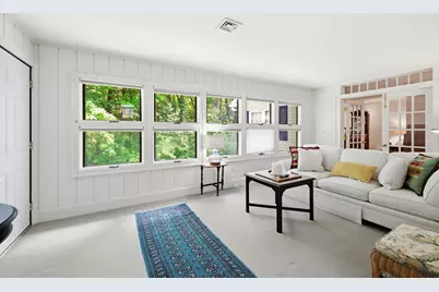 306 Country Side Rd #306, Greenfield, MA 01301 - Photo 8