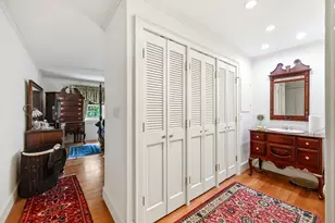 306 Country Side Rd, Greenfield, MA 01301 - Photo 10