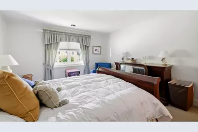 306 Country Side Rd #306, Greenfield, MA 01301 - Photo 14