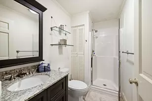 306 Country Side Rd, Greenfield, MA 01301 - Photo 16