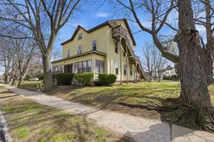 17 Adams St, Easthampton, MA 01027 - Photo 6