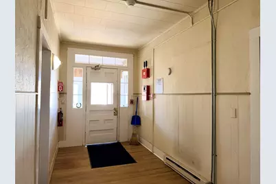 17 Adams St, Easthampton, MA 01027 - Photo 12