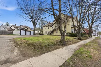 17 Adams St, Easthampton, MA 01027 - Photo 4