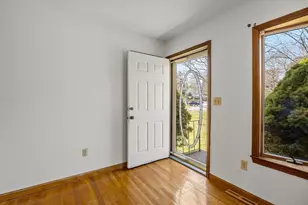 74 Grace Ct, Falmouth, MA 02536 - Photo 2