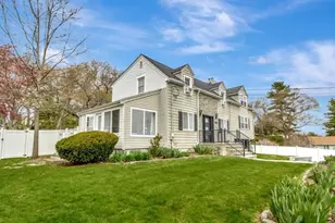 216 Lynn Fells Pkwy, Saugus, MA 01906 - Photo 2