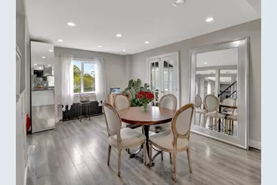 216 Lynn Fells Pkwy, Saugus, MA 01906 - Photo 8