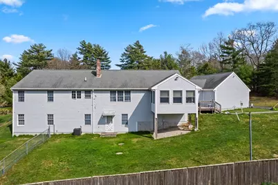 36 High St, Freetown, MA 02702 - Photo 8