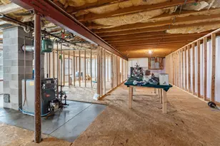 36 High St, Freetown, MA 02702 - Photo 32