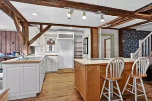 19 Ash St, Marlborough, MA 01752 - Photo 10