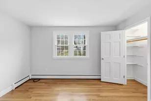 38 Juniper Ln, Holden, MA 01520 - Photo 10