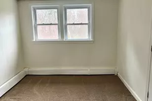 337R Village St, Millis, MA 02054 - Photo 8