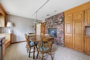 53 Hampden Rd, East Longmeadow, MA 01028 - Photo 6