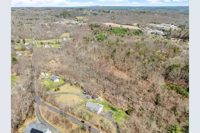 32 Town Farm Rd, North Brookfield, MA 01535 - Photo 4