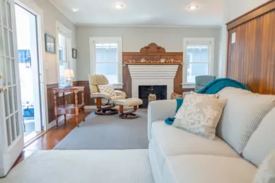 10 Essex Pl, Harwich, MA 02646 - Photo 4