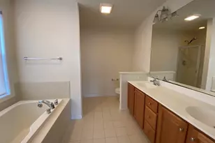 46 Tulip Cir, Grafton, MA 01560 - Photo 18