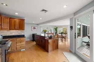 12 Andrews St, Gloucester, MA 01930 - Photo 12