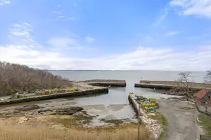 12 Andrews St, Gloucester, MA 01930 - Photo 4