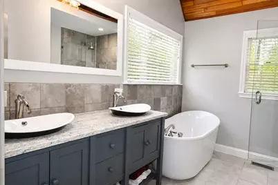 352 North Ave, Rochester, MA 02770 - Photo 18