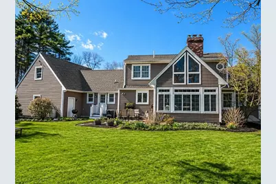 352 North Ave, Rochester, MA 02770 - Photo 6