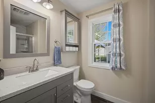 210 Winton St, Springfield, MA 01118 - Photo 24