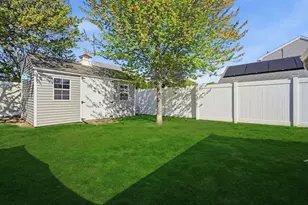 210 Winton St, Springfield, MA 01118 - Photo 42